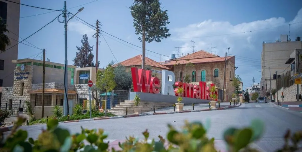 Delta Airlines Ramallah Office in Palestinian