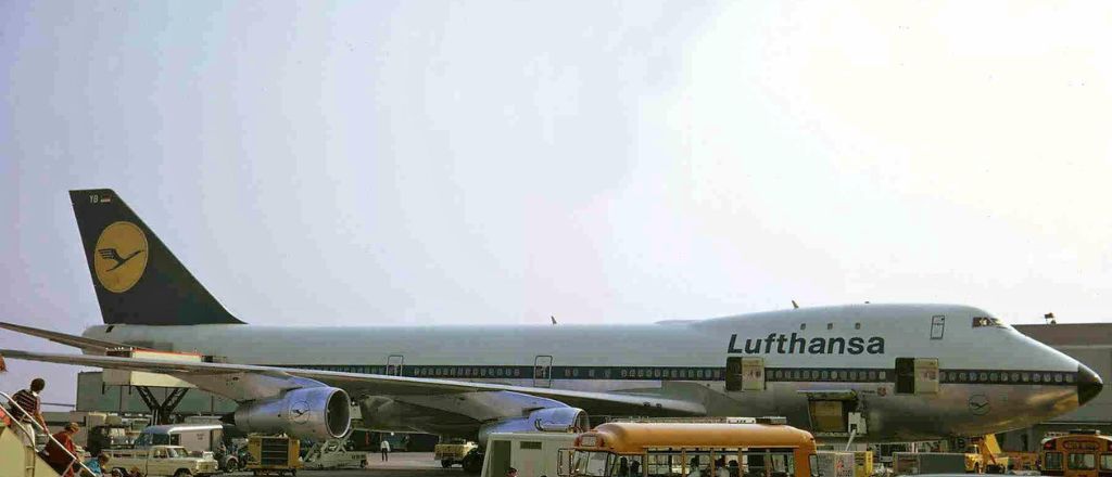 Lufthansa Airlines Ataturk Airport Terminal